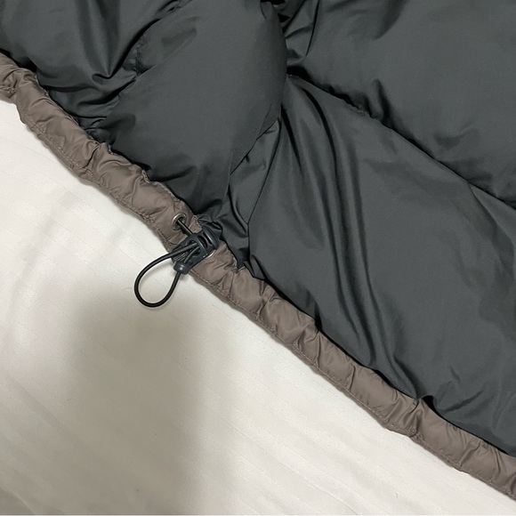 Eddie Bauer 700 Fill Goose Down Puffer Vest Taupe Brown / Black size Large Tall - Picture 8 of 12